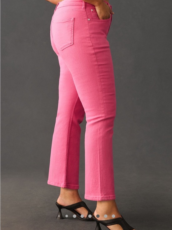 Pilcro by Anthro Yaya cropped flare jeans in bright pink, size 26W - Picture 4 of 8